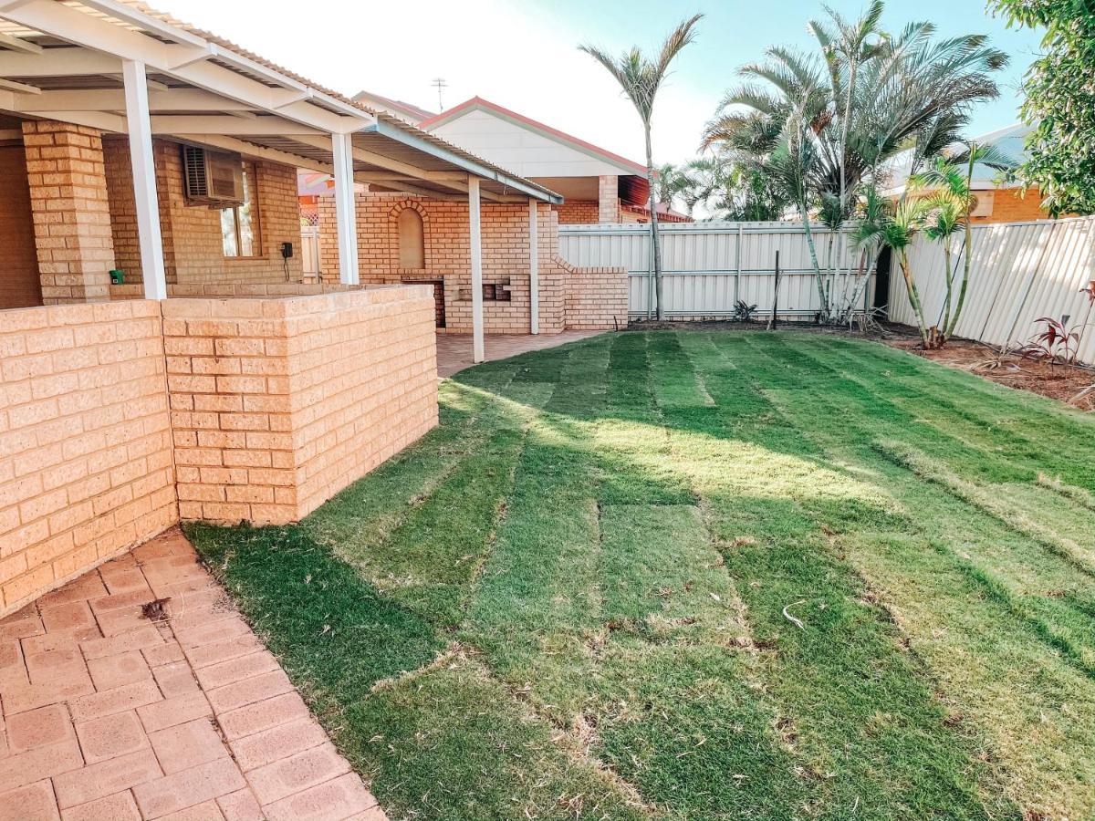Carnarvon 3Br & 2Ba Holiday House Exterior foto